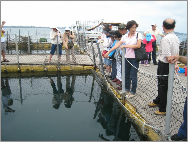 2011-05-14 12-31-57海洋牧場吃午餐.JPG